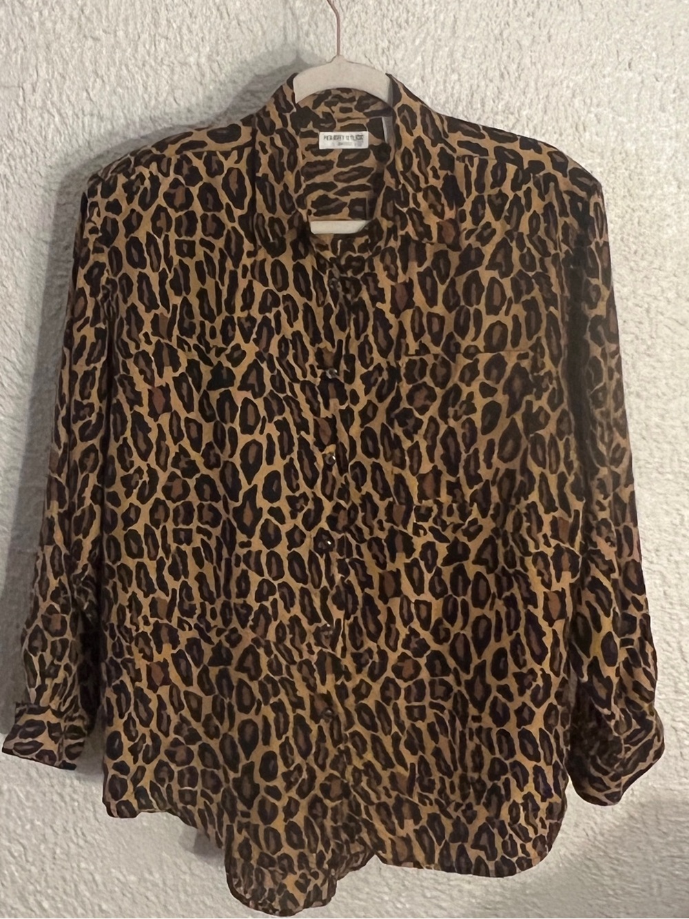 Vintage Robert Stock 100% Silk Leopard Print Button Down Shirt